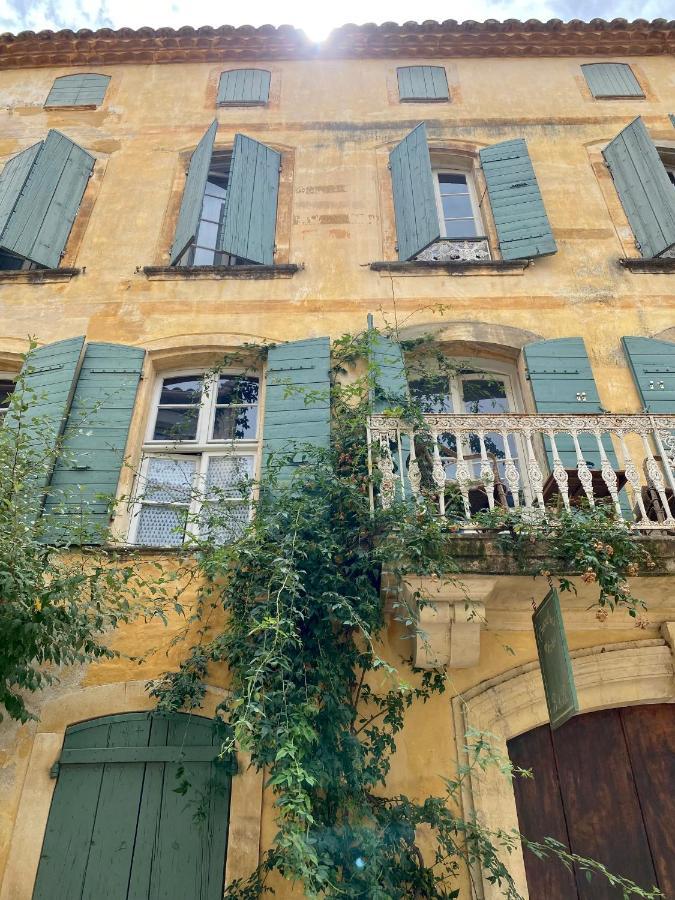 Rue Du Chateau Tarascon Exterior photo