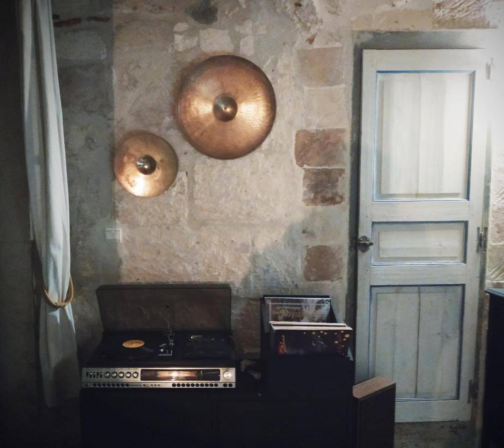 Rue Du Chateau Tarascon Exterior photo